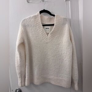 Aerie Cream Bouclé V-Neck Sweater